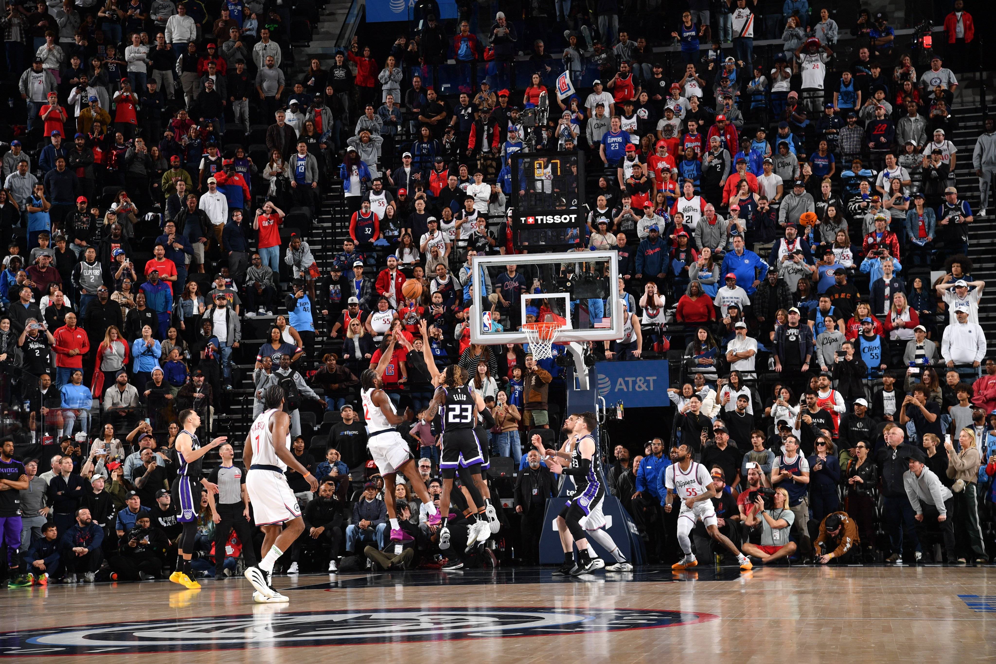 包含加时末段体能课后,上海申花绝杀压哨备战欧联,震撼外界,资深球员宣示担当的词条 包含加时末段体能课后,上海申花绝杀压哨备战欧联,震撼外界,资深球员宣示担当的词条